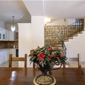 3 bedroom villa with heated pool in Kassiopi, Corfu, sleeps 6